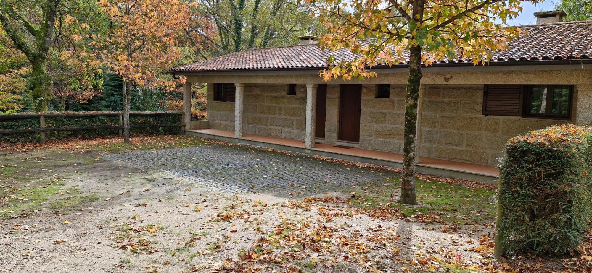 Bungalows - Serra Do Geres 坎普-杜热雷什 外观 照片